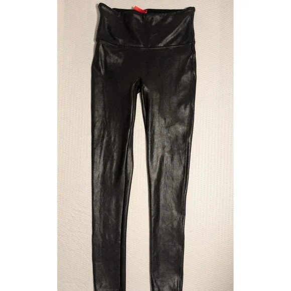 SPANX FAUX LEATHER LEGGINGS SZ S/P Very versatile - Picture 3 of 6